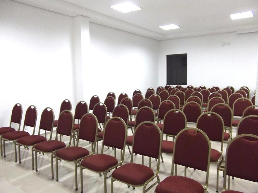 Hotel Maestro Executive Toledo Toledo  Extérieur photo