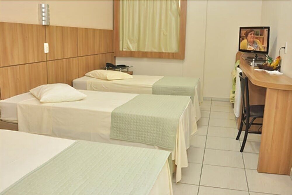 Hotel Maestro Executive Toledo Toledo  Extérieur photo
